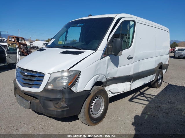 Freightliner Sprinter 2500 Normal Roof 2014 WDYPE7DC6E5934255 Image 2