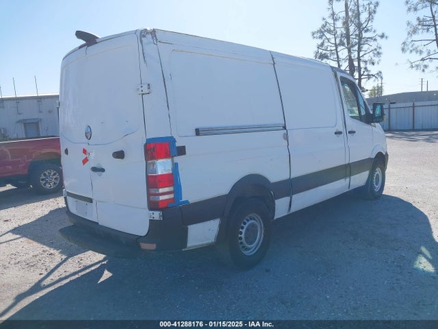 Freightliner Sprinter 2500 Normal Roof 2014 WDYPE7DC6E5934255 Image 4