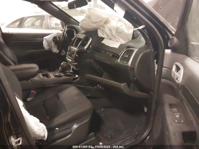 2020 JEEP GRAND CHEROKEE 1C4RJFAG2LC363888 Photo 4