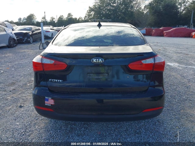 KIA FORTE LX 2015 KNAFK4A6XF5339176 Image 16
