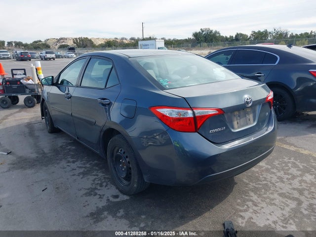 Toyota COROLLA LE 2015 5YFBURHE7FP264042 Image 3
