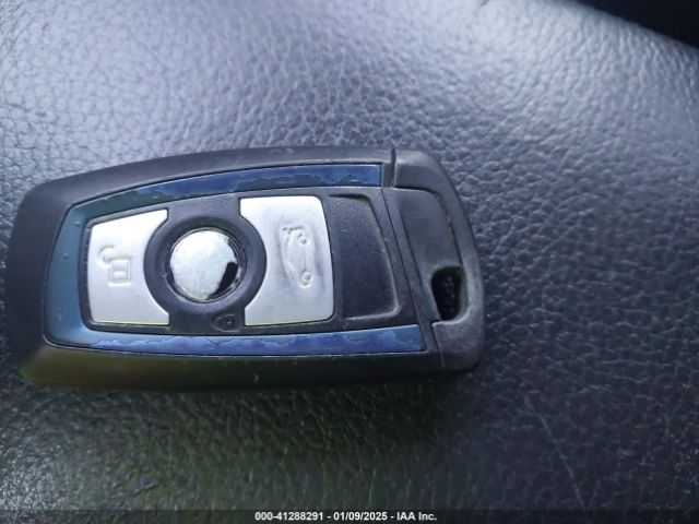 WBA3C1C53EK112835 BMW 328I