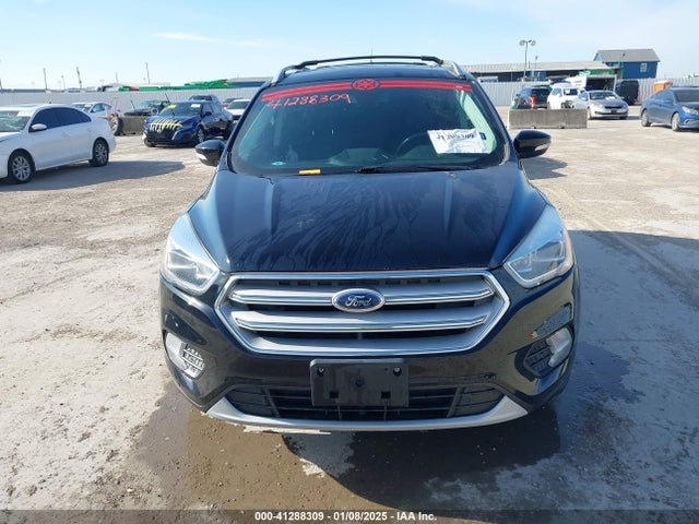 Ford Escape Titanium 2018 1FMCU0J96JUC05651 Image 12