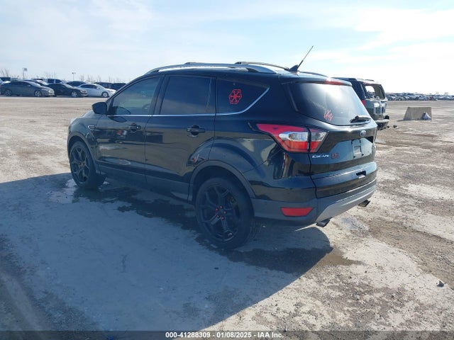 Ford Escape Titanium 2018 1FMCU0J96JUC05651 Image 3