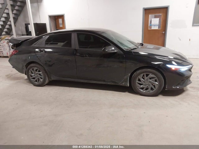 Hyundai ELANTRA SEL 2024 KMHLM4DG1RU654944 Image 13