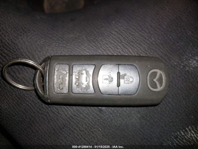 3MZBM1V70EM110833 Mazda Mazda3 I Touring