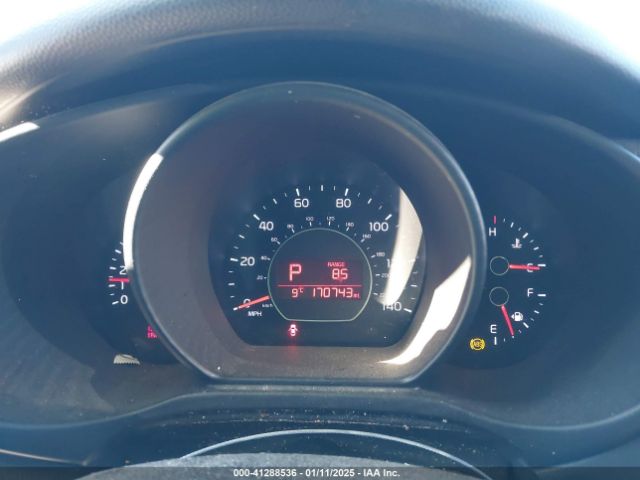 KNDJN2A20E7008261 KIA Soul