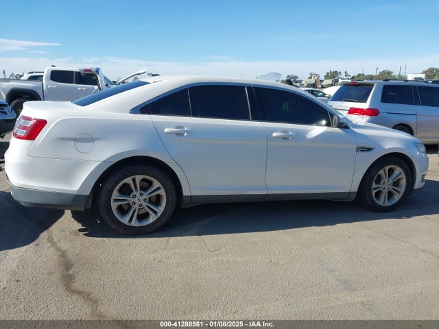 Ford TAURUS SEL 2015 1FAHP2E85FG122562 Image 13