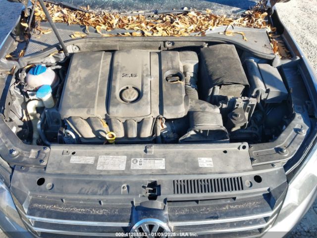 1VWAP7A3XEC023550 Volkswagen Passat 2.5l S