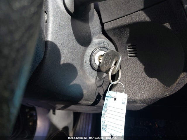 2T1BURHE9EC063452 Toyota COROLLA L