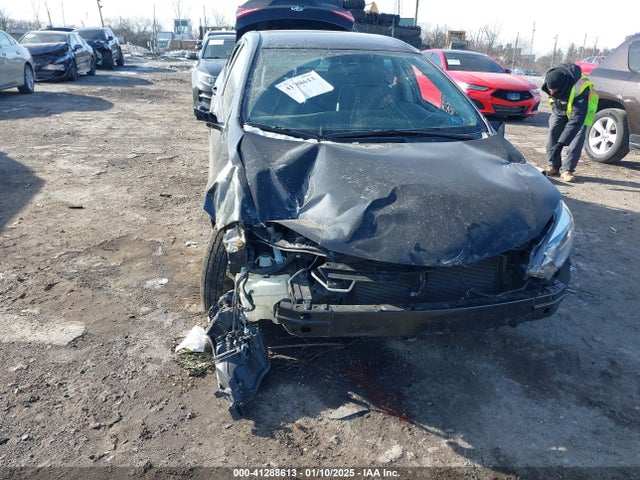 2T1BURHE9EC063452 Toyota COROLLA L