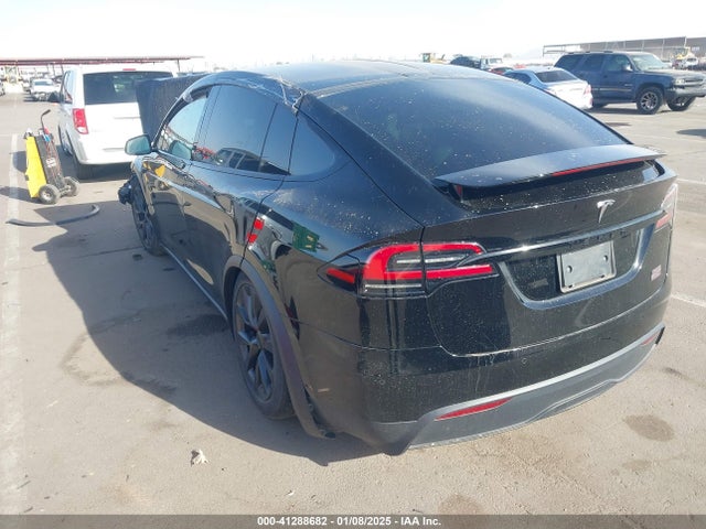 2022 TESLA MODEL X 7SAXCBE60NF350917 Photo 2