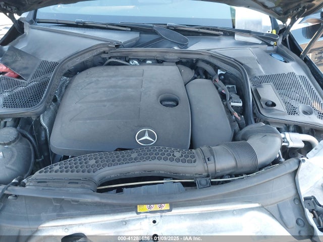 55SWF8EB1KU305740 Mercedes-Benz C 300 4matic
