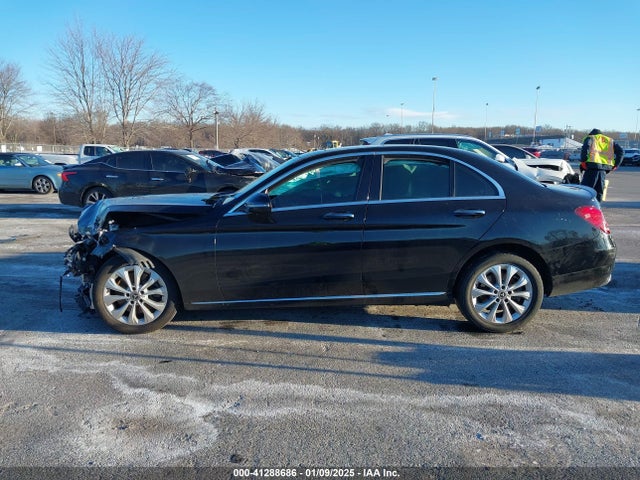 55SWF8EB1KU305740 Mercedes-Benz C 300 4matic