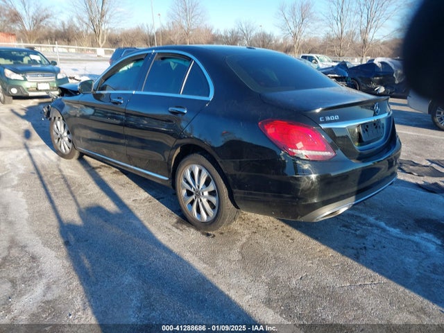 55SWF8EB1KU305740 Mercedes-Benz C 300 4matic