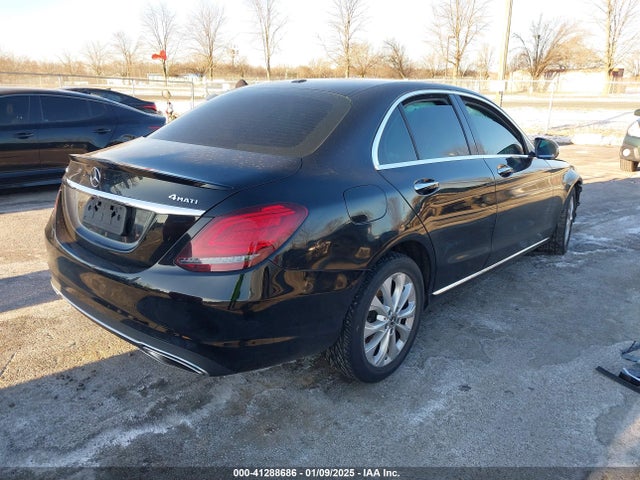 55SWF8EB1KU305740 Mercedes-Benz C 300 4matic