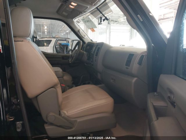 5BZAF0AA7HN851026 Nissan Nv Passenger Nv3500 Hd Sl V8