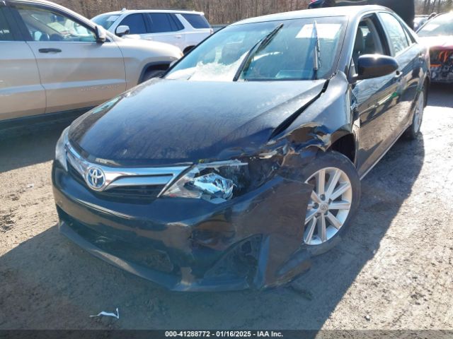 4T1BD1FK0EU101224 Toyota Camry Hybrid Xle