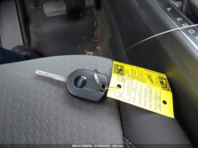 1FMCU0GDXJUB61746 Ford ESCAPE SE