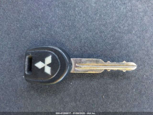 2004 MITSUBISHI OUTLANDER JA4LX31F74U018467 Photo 10