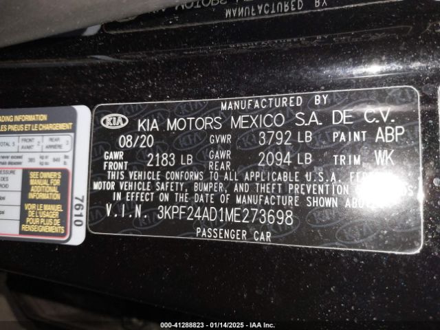 3KPF24AD1ME273698 KIA Forte Lxs