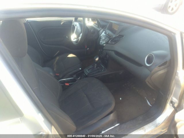 3FADP4EJ2KM123973 Ford FIESTA SE
