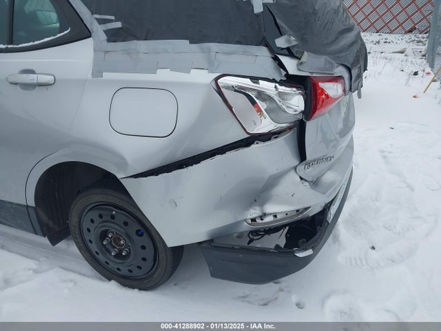 Chevrolet EQUINOX LS 2018 2GNAXHEVXJ6307565 Image 6