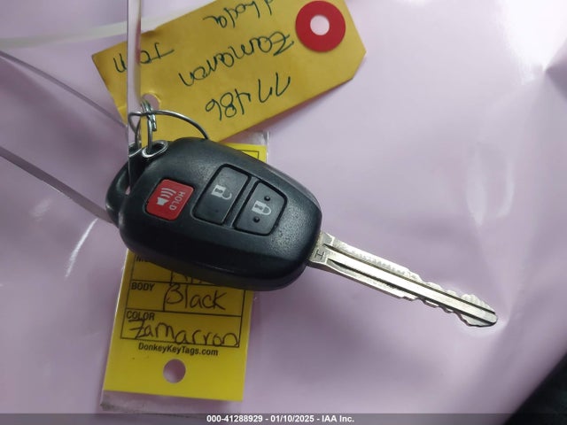 Toyota RAV4 LE 2016 2T3ZFREV7GW260156 Image 11