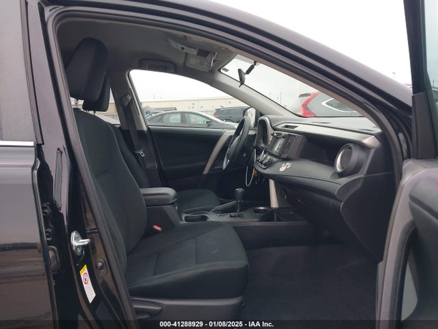 Toyota RAV4 LE 2016 2T3ZFREV7GW260156 Image 5