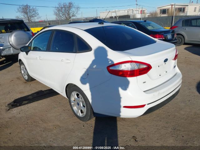 3FADP4BJ2GM123578 Ford FIESTA SE
