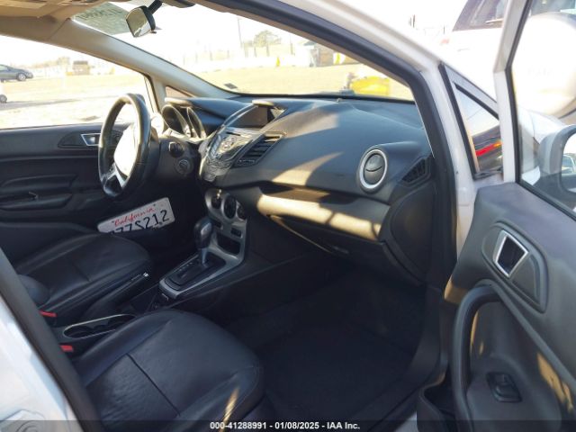 3FADP4BJ2GM123578 Ford FIESTA SE