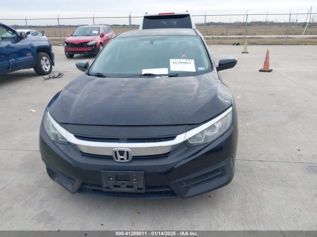 2HGFC2F52JH545163 Honda Civic Lx