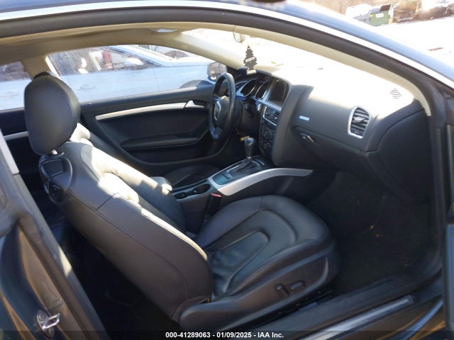 2012 AUDI A5 WAUCFAFR9CA030147 Photo 4