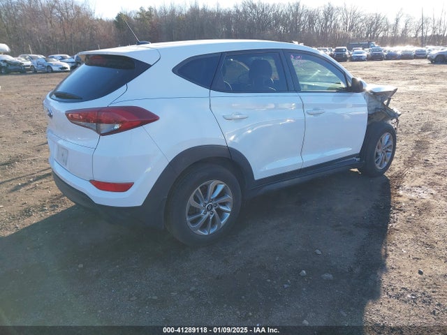 KM8J23A47HU291596 Hyundai TUCSON SE