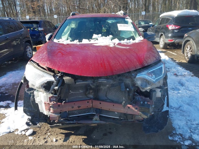 2T3ZFREV6JW483845 Toyota RAV4 LE