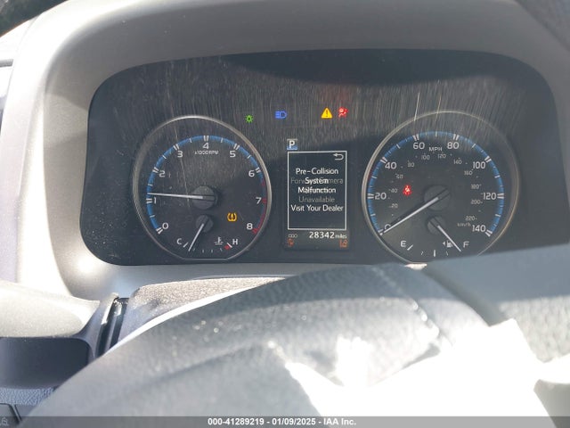 2T3ZFREV6JW483845 Toyota RAV4 LE