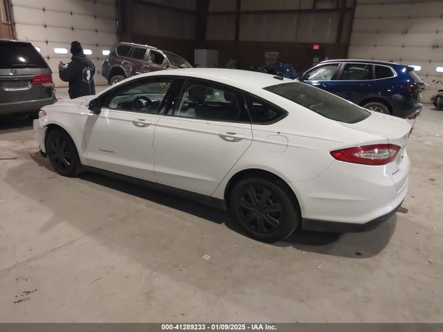 Ford FUSION S 2014 1FA6P0G7XE5373829 Image 3