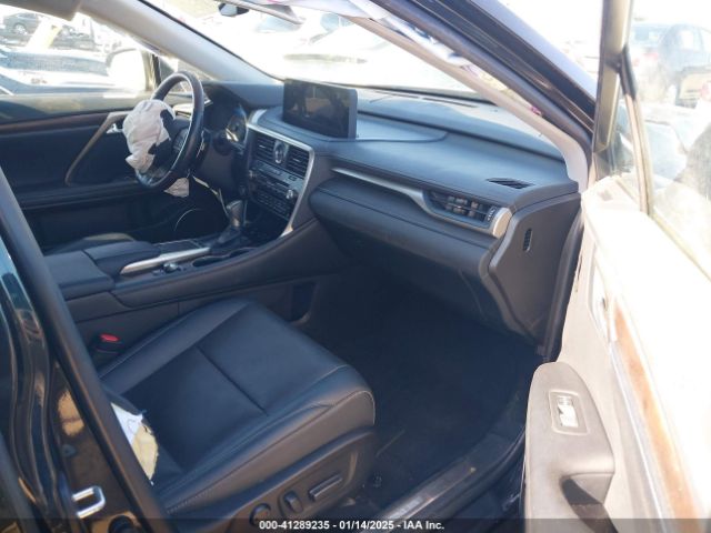 2T2HZMAA7MC217415 Lexus RX 350