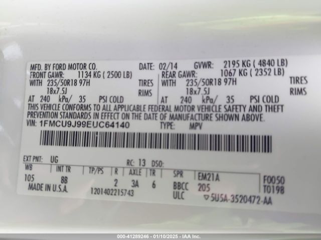 1FMCU9J99EUC64140 Ford Escape Titanium