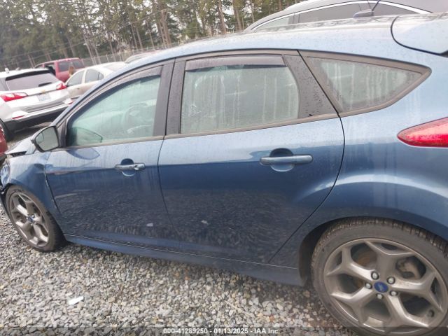 1FADP3L94JL304639 Ford FOCUS ST
