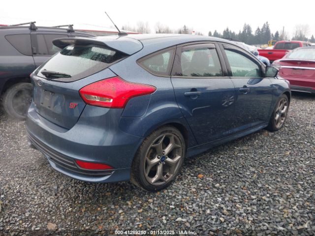 1FADP3L94JL304639 Ford FOCUS ST