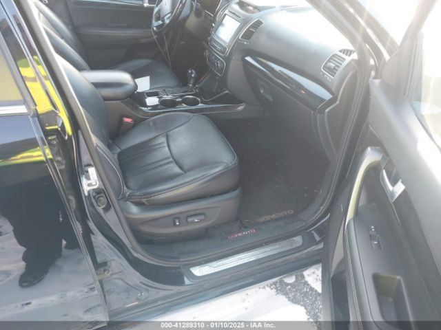 5XYKWDA75EG446074 KIA Sorento Limited V6