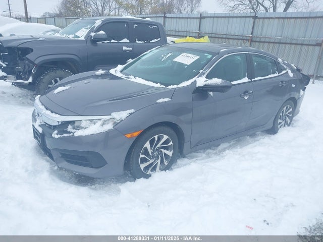 Honda CIVIC EX 2018 19XFC2F74JE002523 Image 2