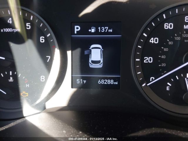 KM8J2CA43KU883648 Hyundai TUCSON SE
