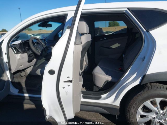 KM8J2CA43KU883648 Hyundai TUCSON SE