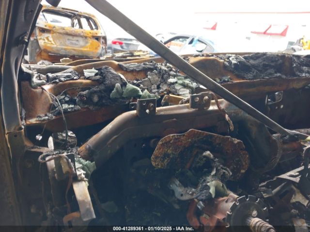 3GTU2UEC4FG152888 GMC Sierra 1500 Sle