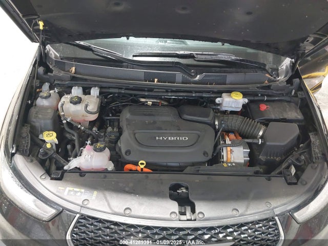 2C4RC1S72RR103017 Chrysler Pacifica Hybrid Select