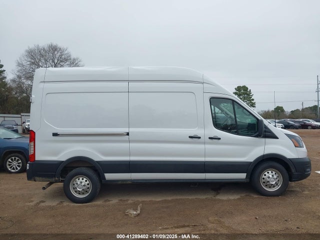 Ford Transit-250 2023 1FTBR2X83PKB01473 Image 13