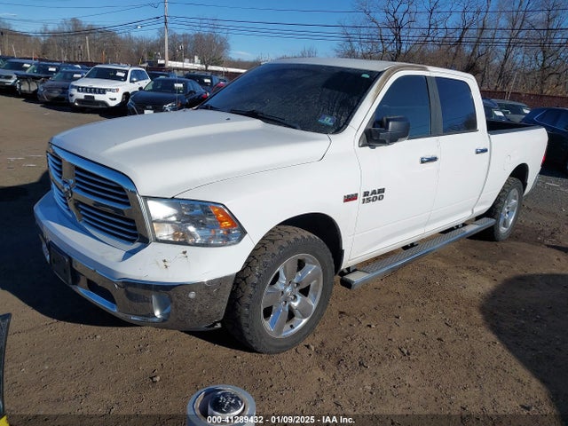 1C6RR7TT1HS661393 RAM 1500 Big Horn  4x4 6'4 Box