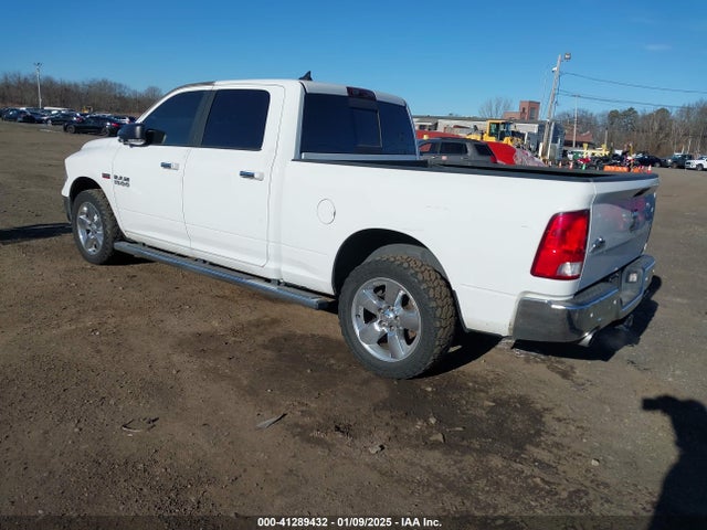 1C6RR7TT1HS661393 RAM 1500 Big Horn  4x4 6'4 Box
